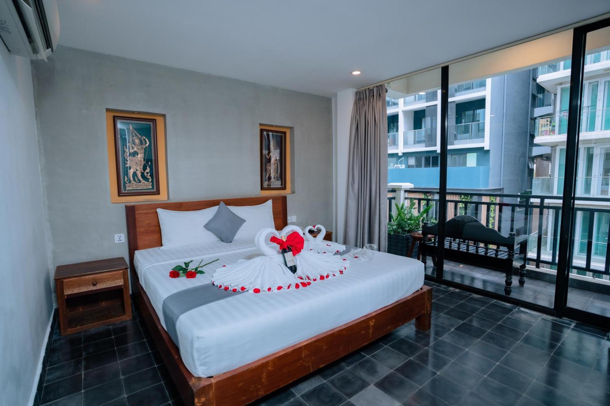 Home Chic Hotel Phnom Penh Bagian luar foto
