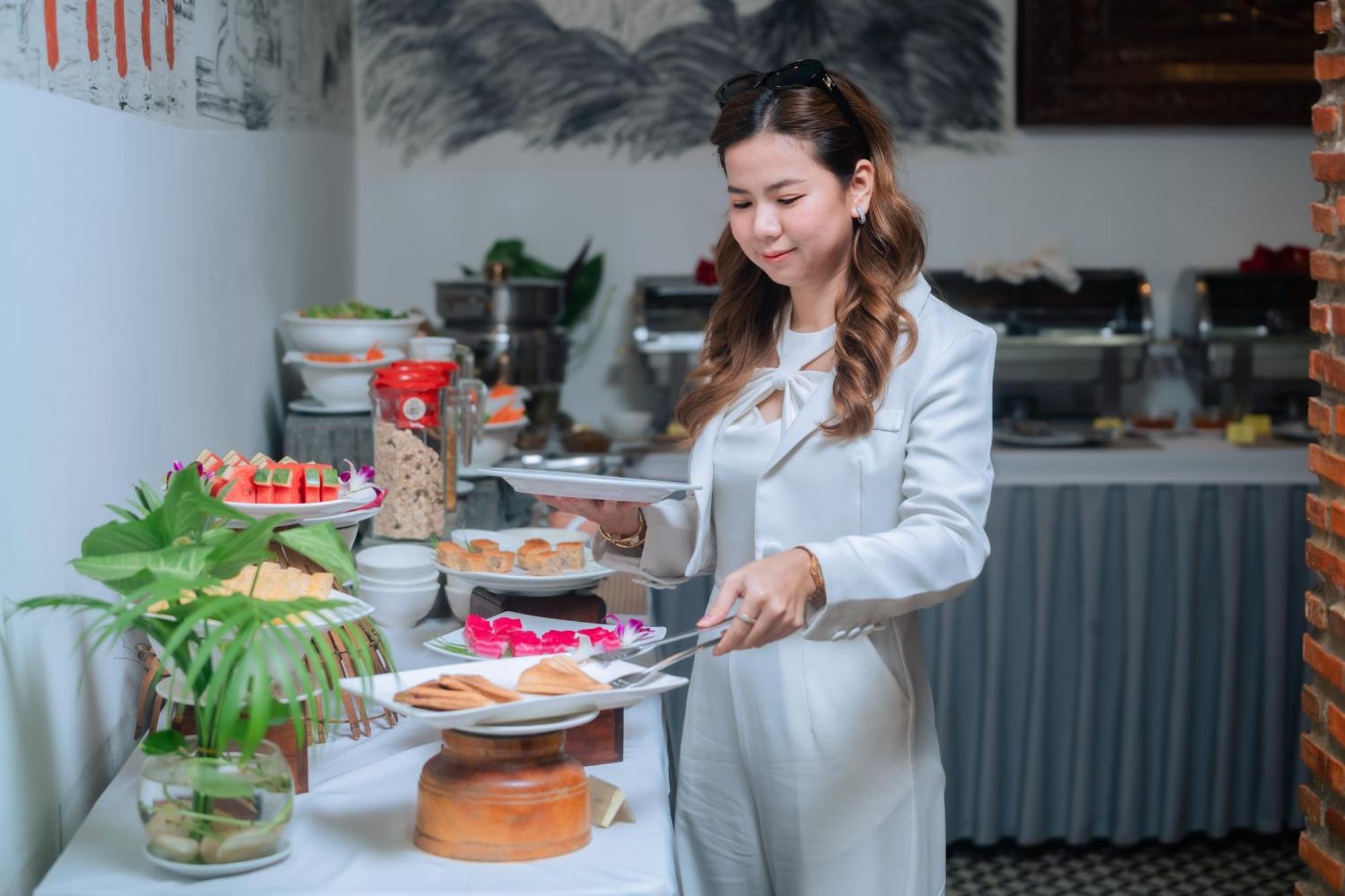 Home Chic Hotel Phnom Penh Bagian luar foto