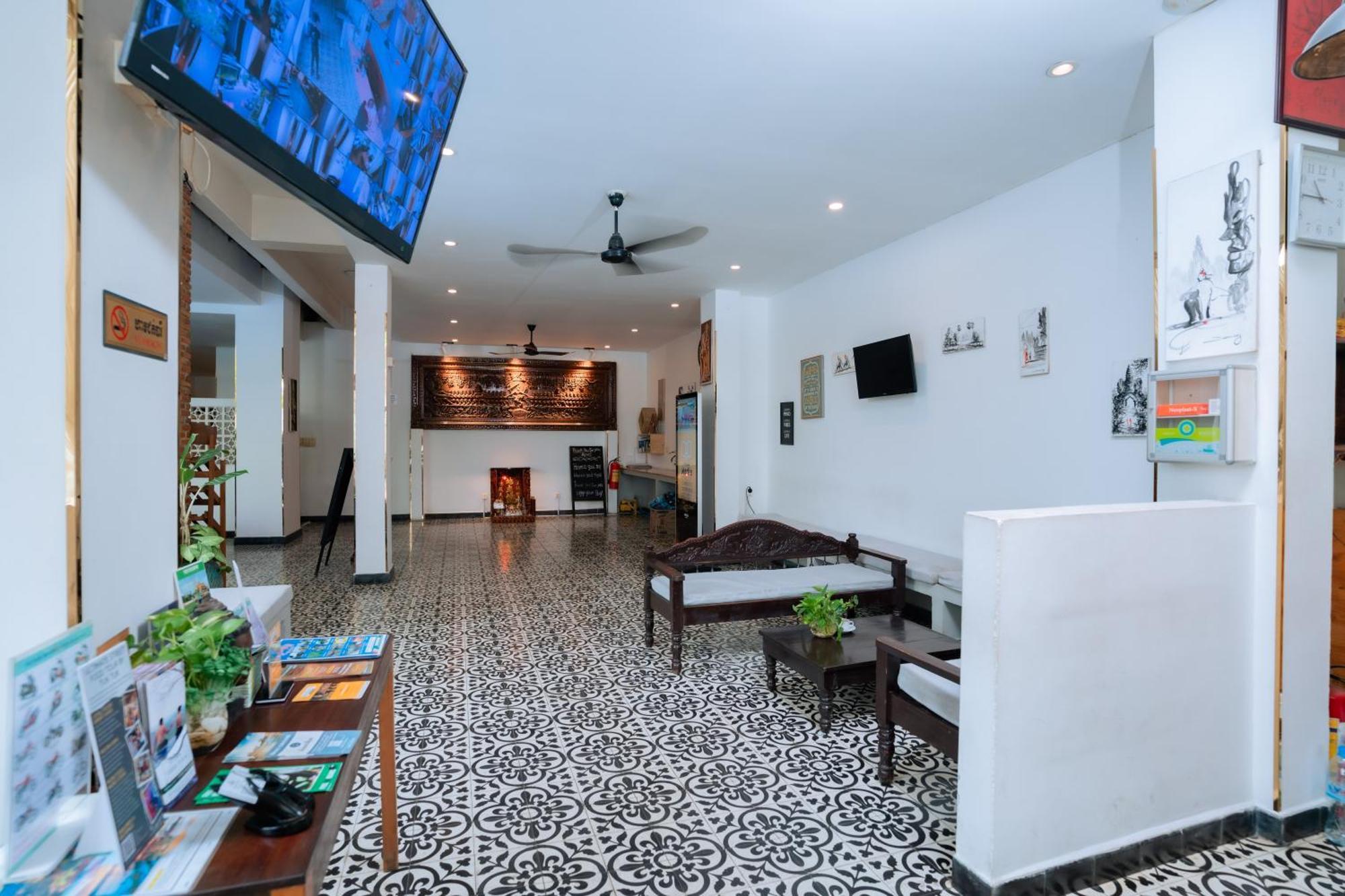 Home Chic Hotel Phnom Penh Bagian luar foto
