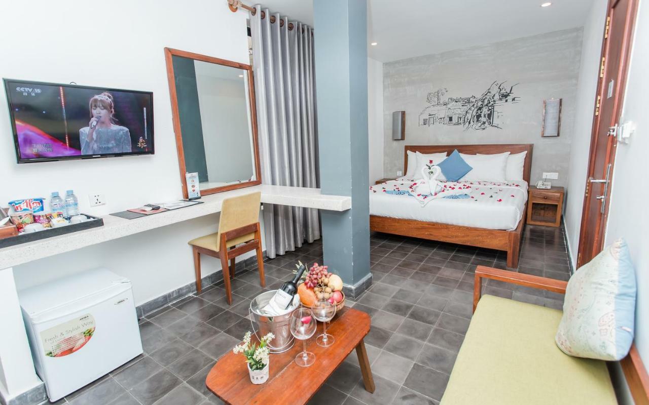 Home Chic Hotel Phnom Penh Bagian luar foto