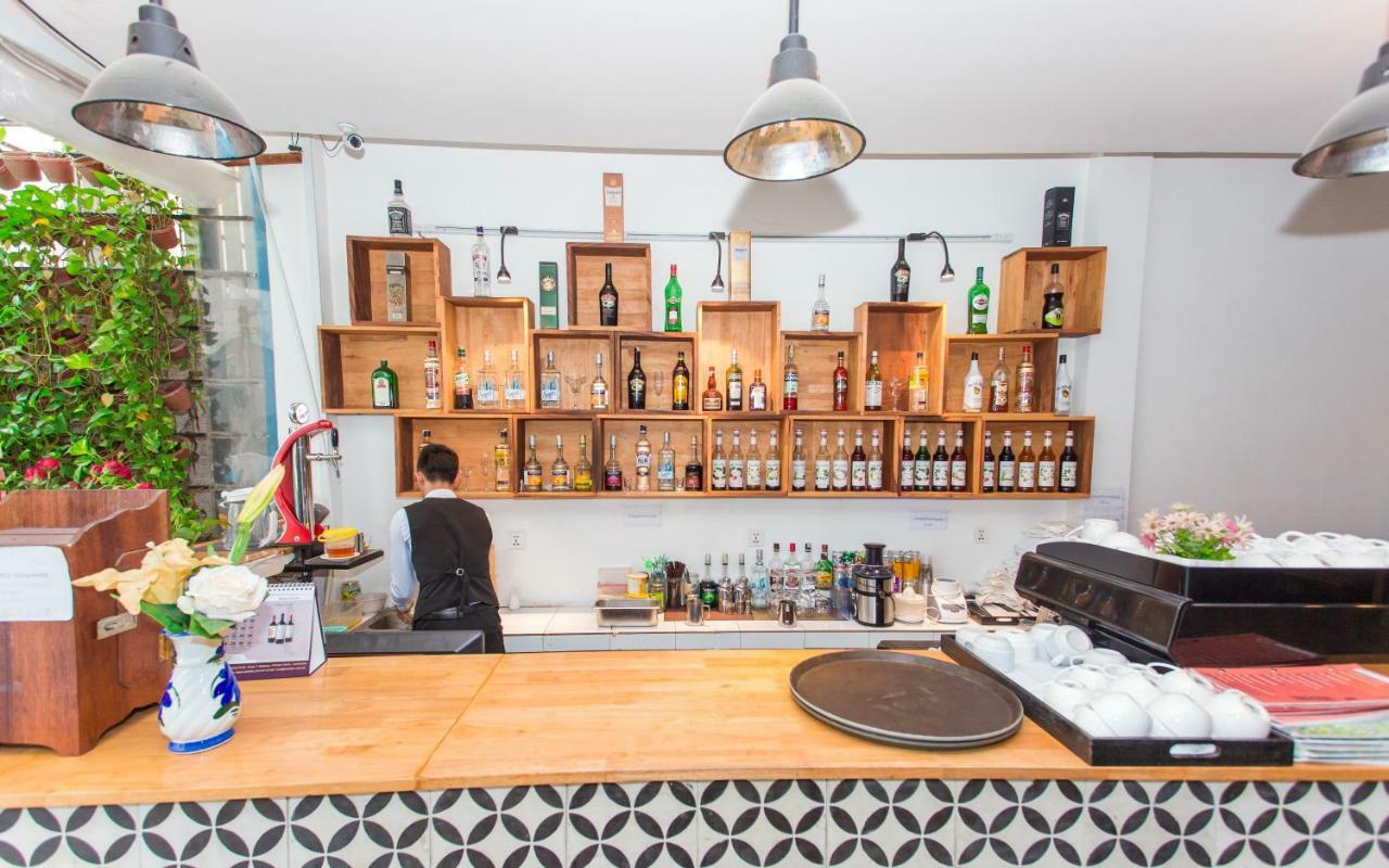 Home Chic Hotel Phnom Penh Bagian luar foto