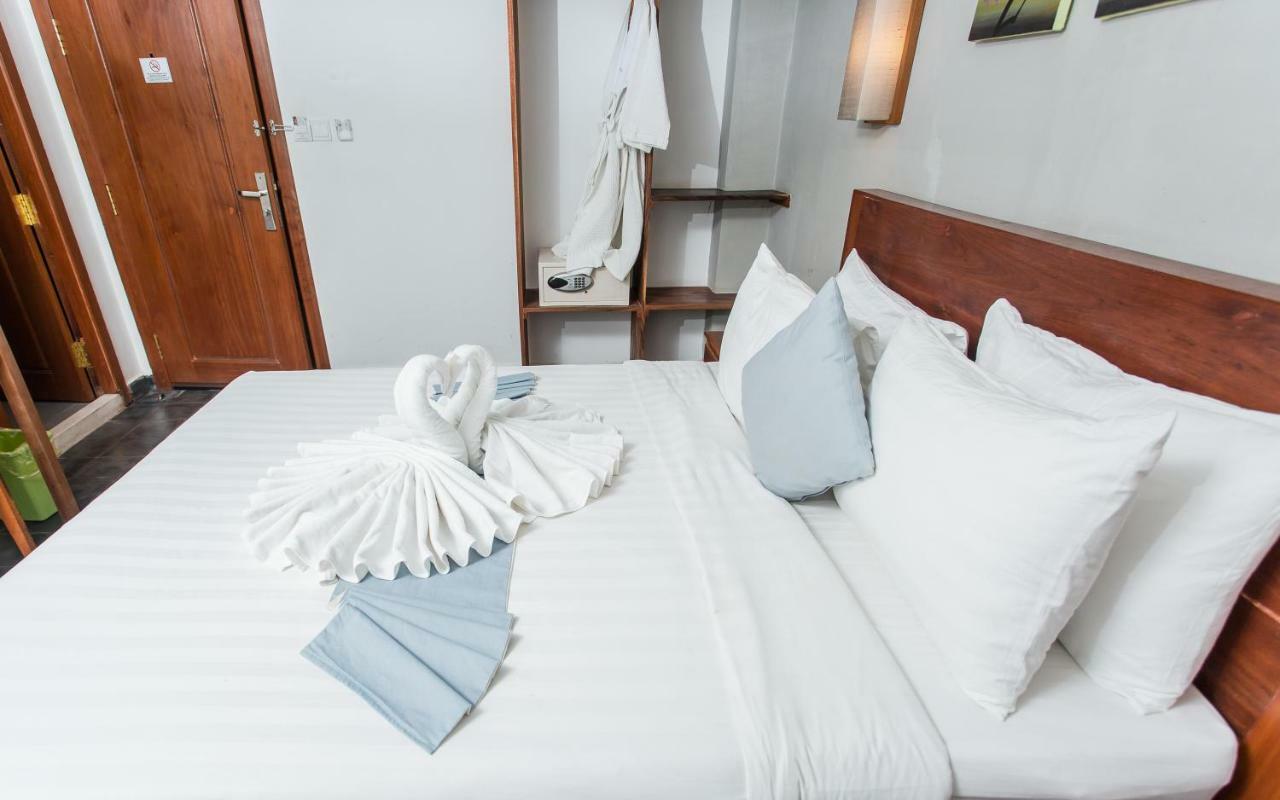 Home Chic Hotel Phnom Penh Bagian luar foto